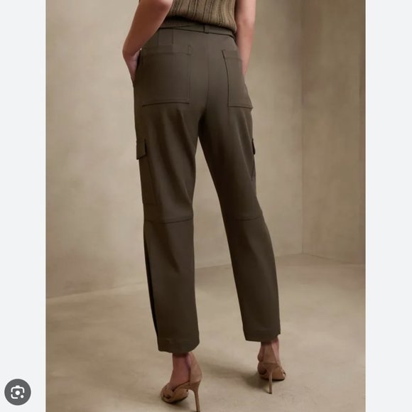 Banana Republic SLIM REFINED STRETCH CARGO PANT - Picture 2 of 9